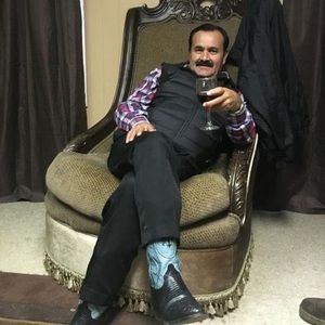 Meet your Posher, Piedad